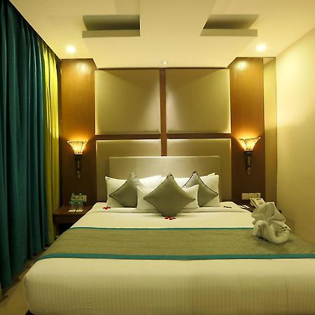Hotel Prithvi Palace Igi Airport Delhi New Delhi Exteriör bild