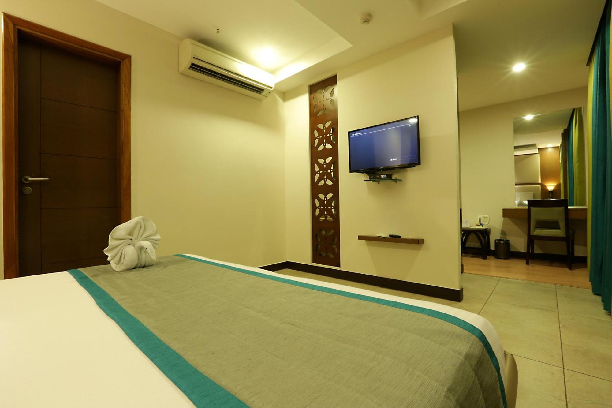 Hotel Prithvi Palace Igi Airport Delhi New Delhi Exteriör bild