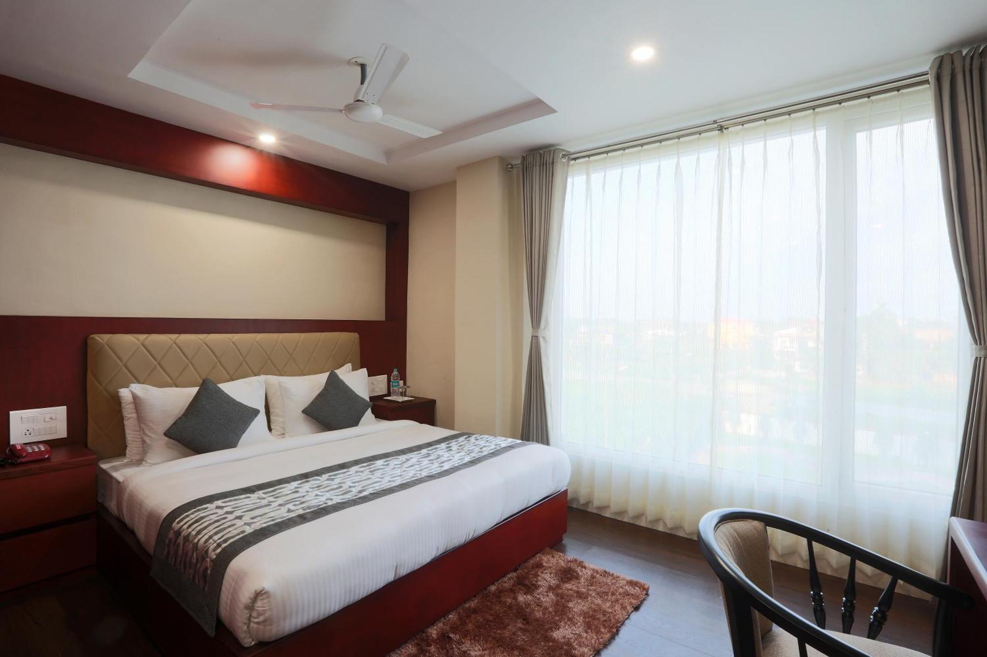 Hotel Prithvi Palace Igi Airport Delhi New Delhi Exteriör bild