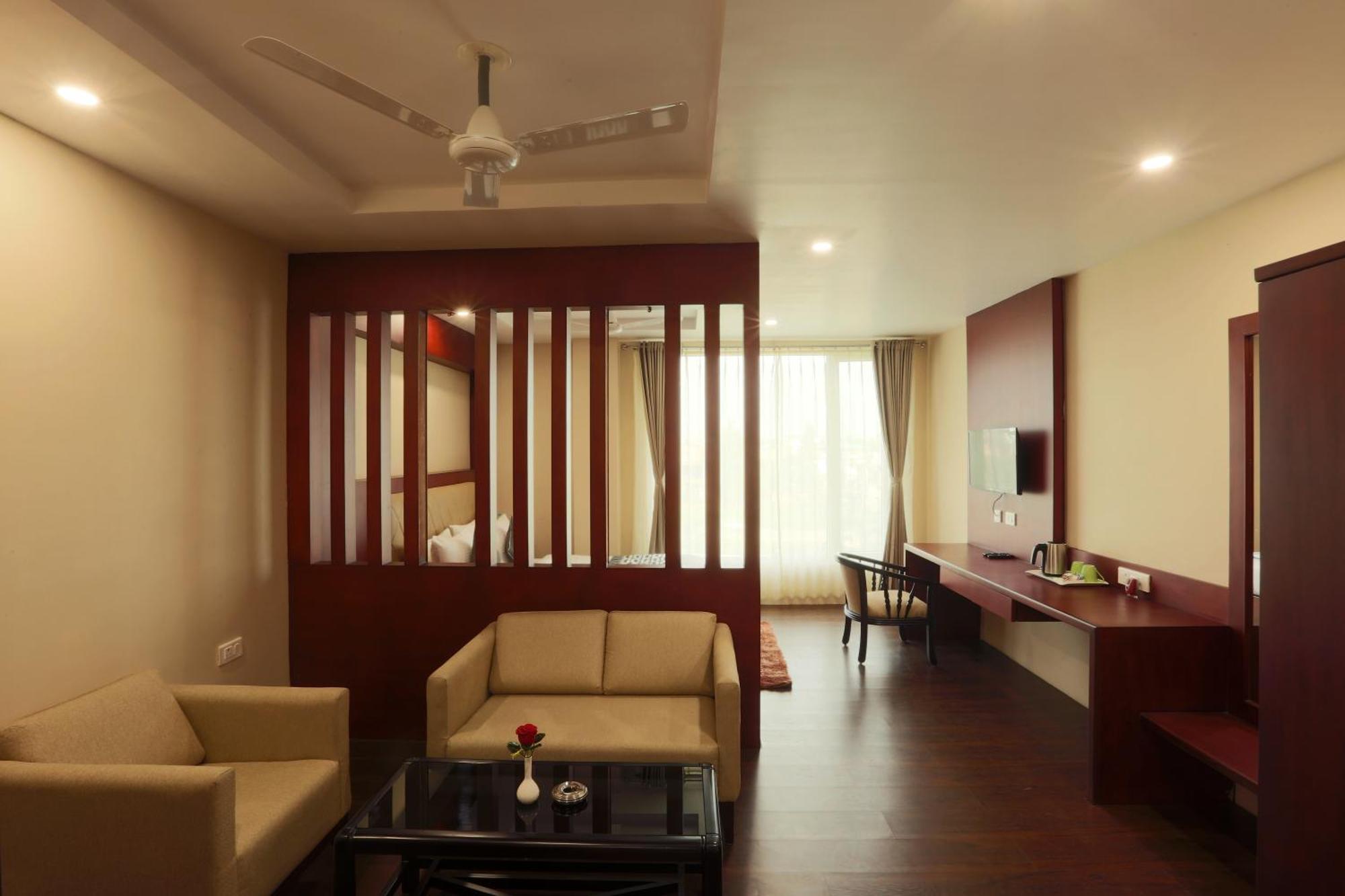 Hotel Prithvi Palace Igi Airport Delhi New Delhi Exteriör bild
